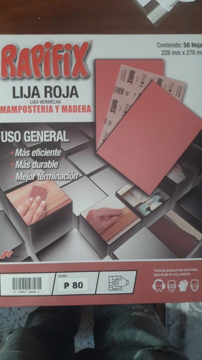 Lija Roja.  Grano 60 - 80 - 100 - 120 - 150 - 180