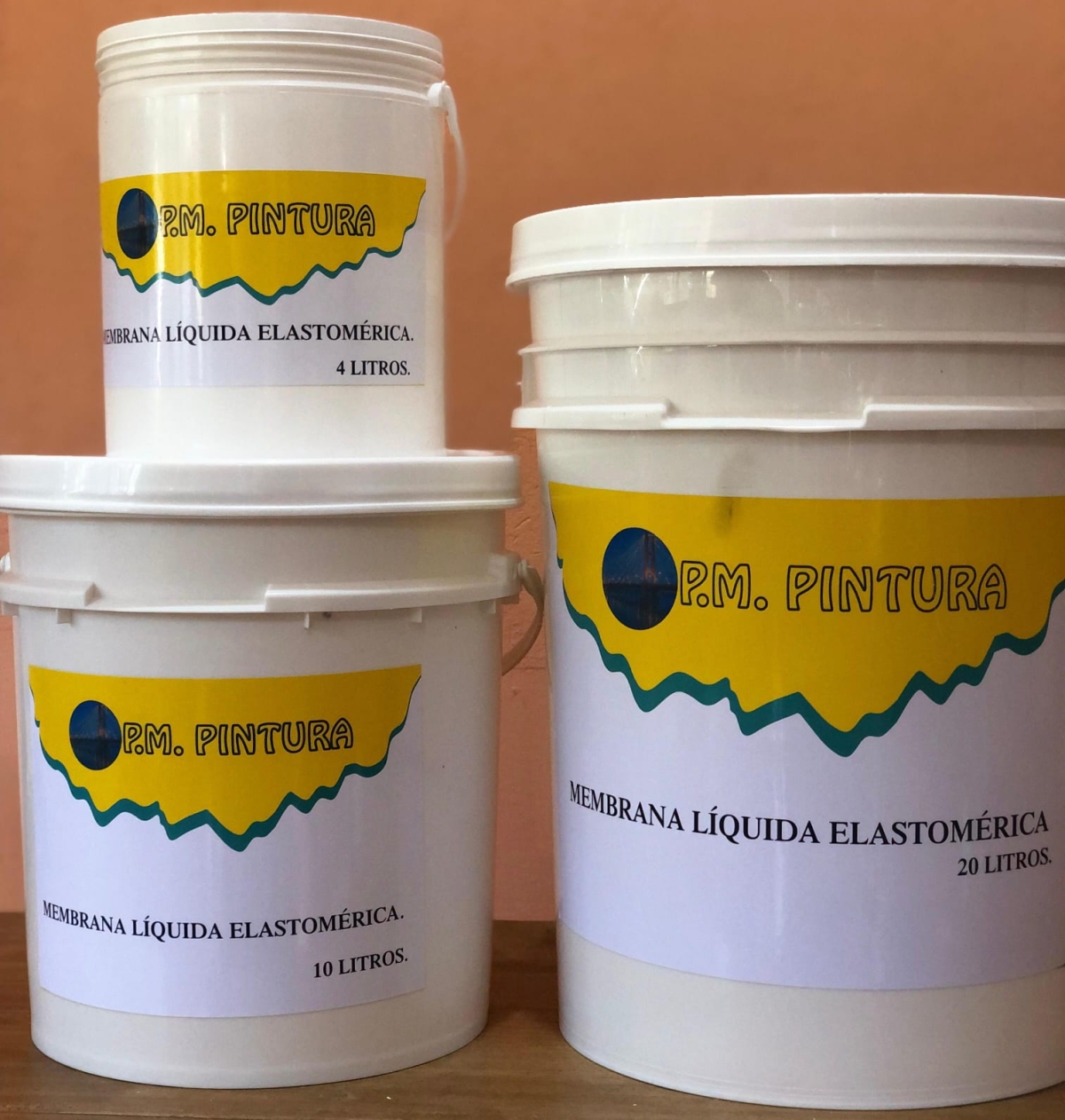 Membrana impermeabilizante para muros y techos 10 litros.